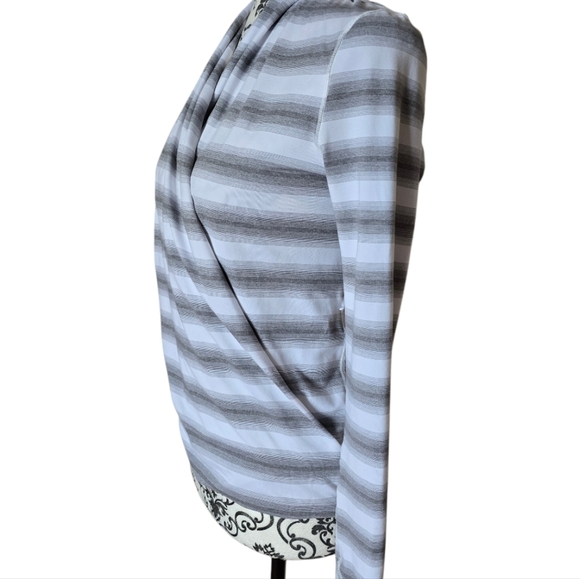 Lululemon Radiant Long Sleeve Capilano Stripe White Slate - Picture 3 of 14